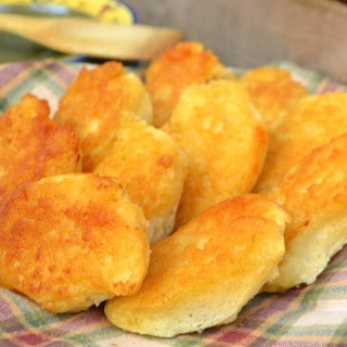 Butter Dipped Biscuits | Drop biscuits baked in a layer of buttery goodness | Every biscuit & butter lovers delight | Quick, easy and delicious | craftycookingmama.com