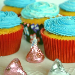 Wilton Best Basic Buttercream Frosting Icing - Perfect for Cupcake, Piping, Flowers & Decorating - craftycookingmama.com