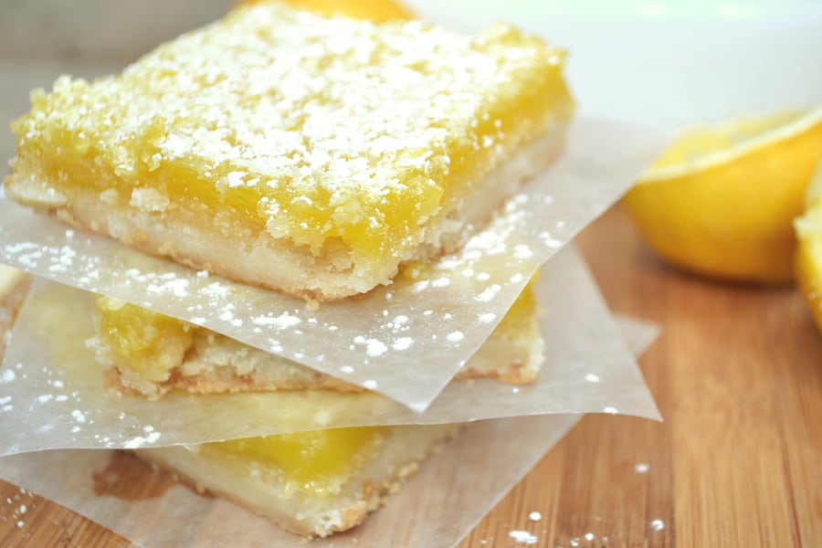 You'll love how easy it is to make these sweet, tart, zingy lemon bars with a crumbly, buttery shortbread crust | A delicious & fancy dessert | craftycookingmama.com
