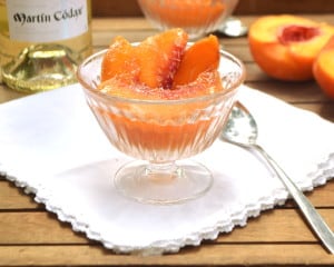 Ripe Fresh Peaches in Dry White Wine | Simple Italian Dessert Macerated Peaches in White Wine | Peaches Soaked in Wine | craftycookingmama.com