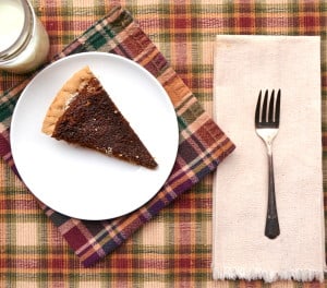 Molasses Pie - a simple PA Dutch pie | Similar to a shoofly pie | Chewy, sweet, unique - delicious | www.craftycookingmama.com