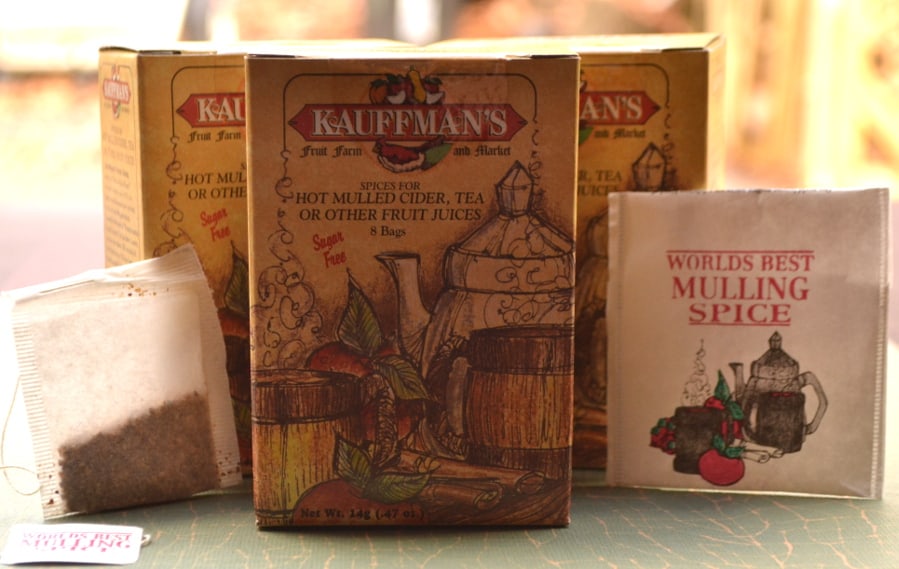 Kauffman's Fruit Farm & Market Mulling Spider Spice | Mulled Cranberry Wine | Warm Spiced Cranberry Wine | Glühwein | www.craftycookingmama.com