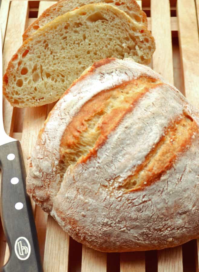 No Knead Bread | Artisan Bread | Simple & Perfect Crusty Bread | www.craftycookingmama.com