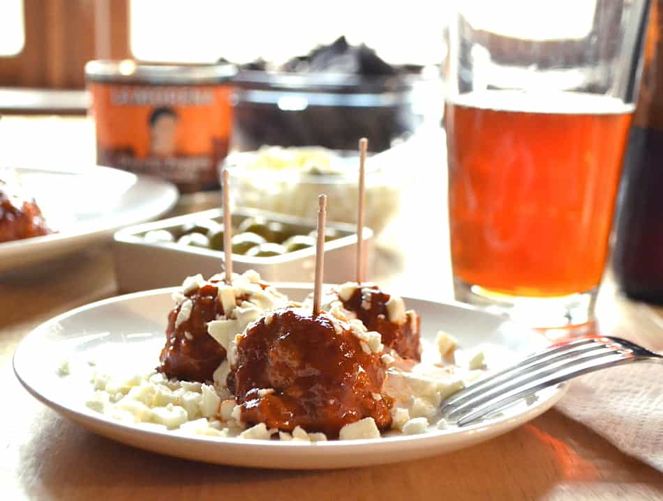 Spicy & Smoky Chipotle Chicken Meatballs | Homemade Chipotle Hot Sauce | Made with La Morena Chipotle Peppers | www.craftycookingmama.com