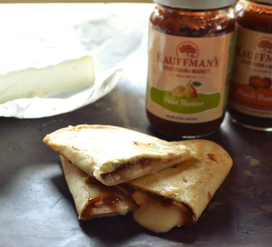 Brie Cheese & Fruit Butter Quesadillas | Warm Brie & Fruit Butter in Fried Butter Tortilla | www.craftycookingmama.com