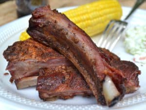 Tender, juicy, delicious, perfectly Smoked St Louis Pork BBQ Ribs - done simply. Smoking doesn't have to be so intimidating | www.craftycookingmama.com