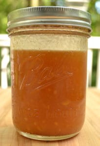 Honey Vinaigrette Salad Dressing made with raw honey & apple cider vinegar | www.craftycookingmama.com