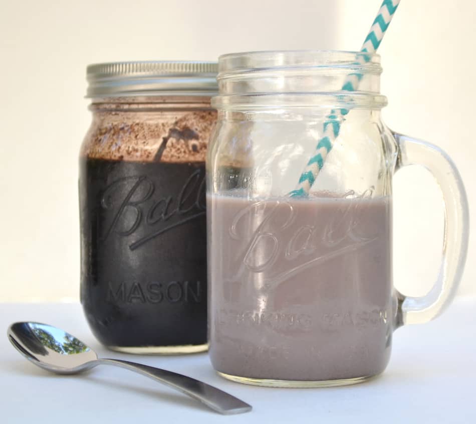 Homemade Chocolate Syrup for Chocolate Milk - Just like Hershey's | www.craftycookingmama.com