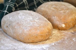 Rye Bread | www.craftycookingmama.com
