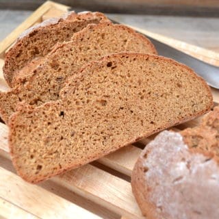 Simple, delicious, all purpose rye bread | www.craftycookingmama.com