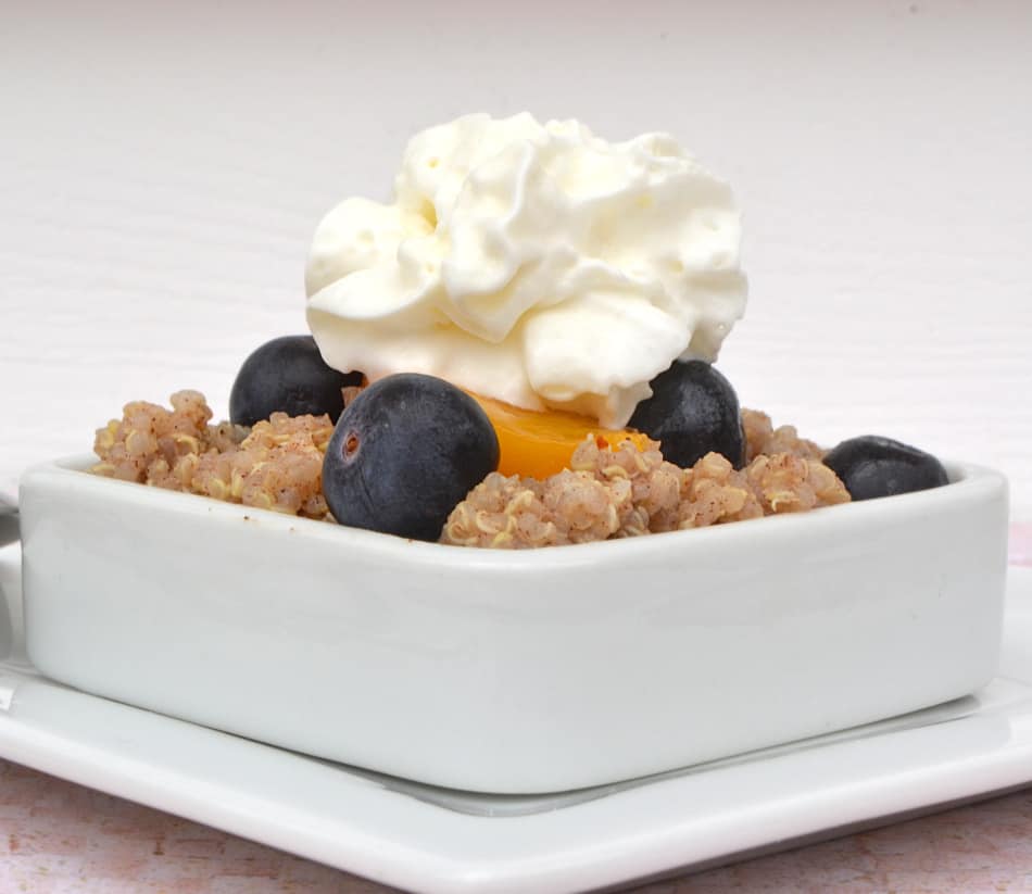 Peach & Blueberry Quinoa Dessert Salad | Healthy, Sweet, Quick & Delicious | www.craftycookingmama.com