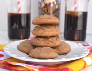 Frosted Root Beer Cookies | www.craftycookingmama.com