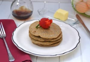 Low Carb & Diabetic Friendly Flax Pancakes | Fluffy, light, soft & tender - delicious | www.craftycookingmama.com