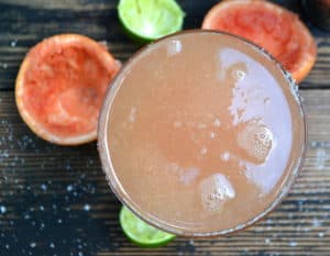 The Perfect Grapefruit Margarita.  We're going back to basics here.  A grapefruit, a lime, tequila and perhaps a drizzle of agave. Cheers | www.craftycookingmama.com