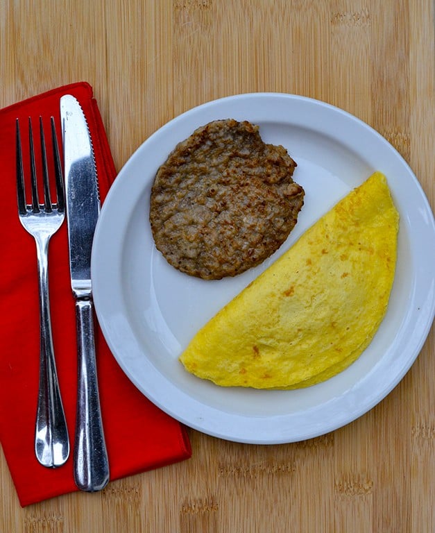 Omelet & Sausage Breakfast - Personal Trainer Food 